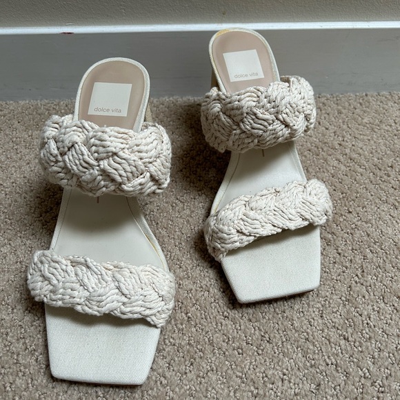 Dolce Vita Summer heels - Picture 1 of 5